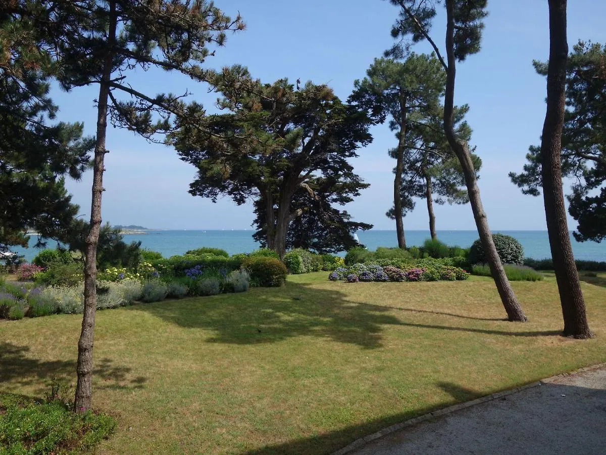 Apartment Baie De Beaumer-1 By Interhome Carnac