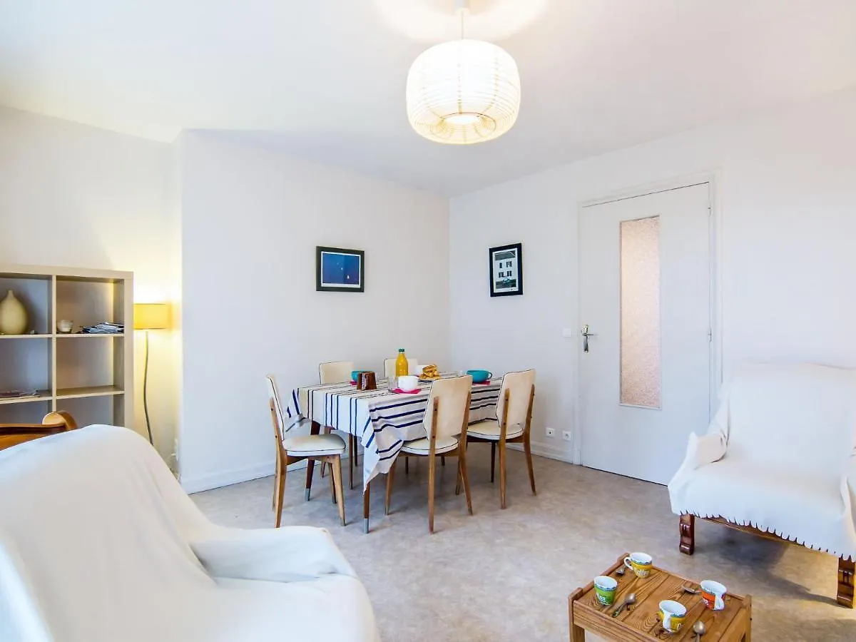 Apartment Baie De Beaumer-1 By Interhome Carnac